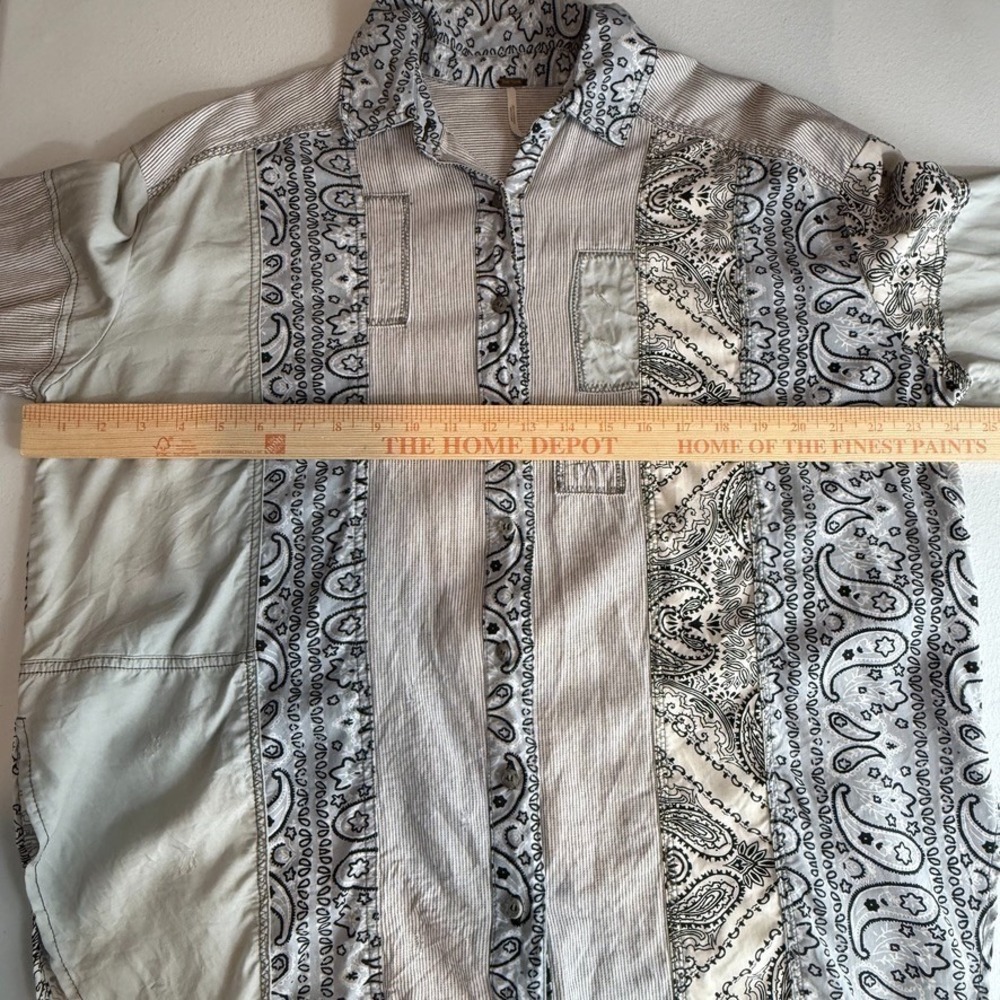 Free People All Patched Up Bandana Patchwork Button Up Shirt Sz S Lagenlook Boho - Picture 6 of 15